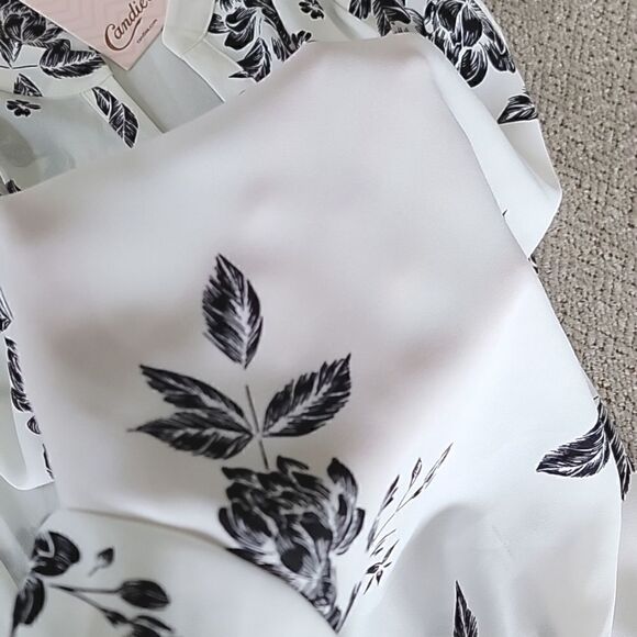 Candie's Black and White Floral Sheer Sleeveless Top- Size XS - Picture 10 of 12